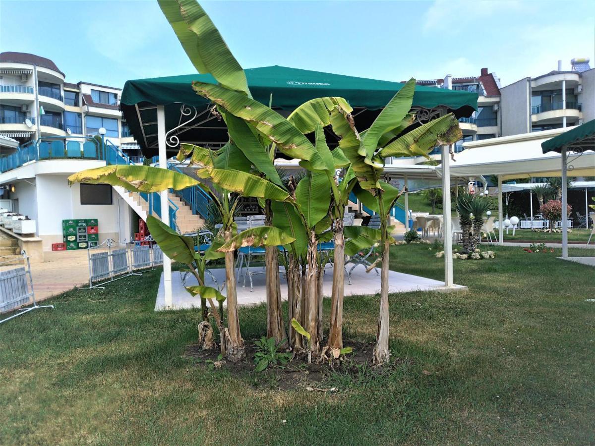 Baratero Vlas Marina Apartment Sveti Vlas Luaran gambar